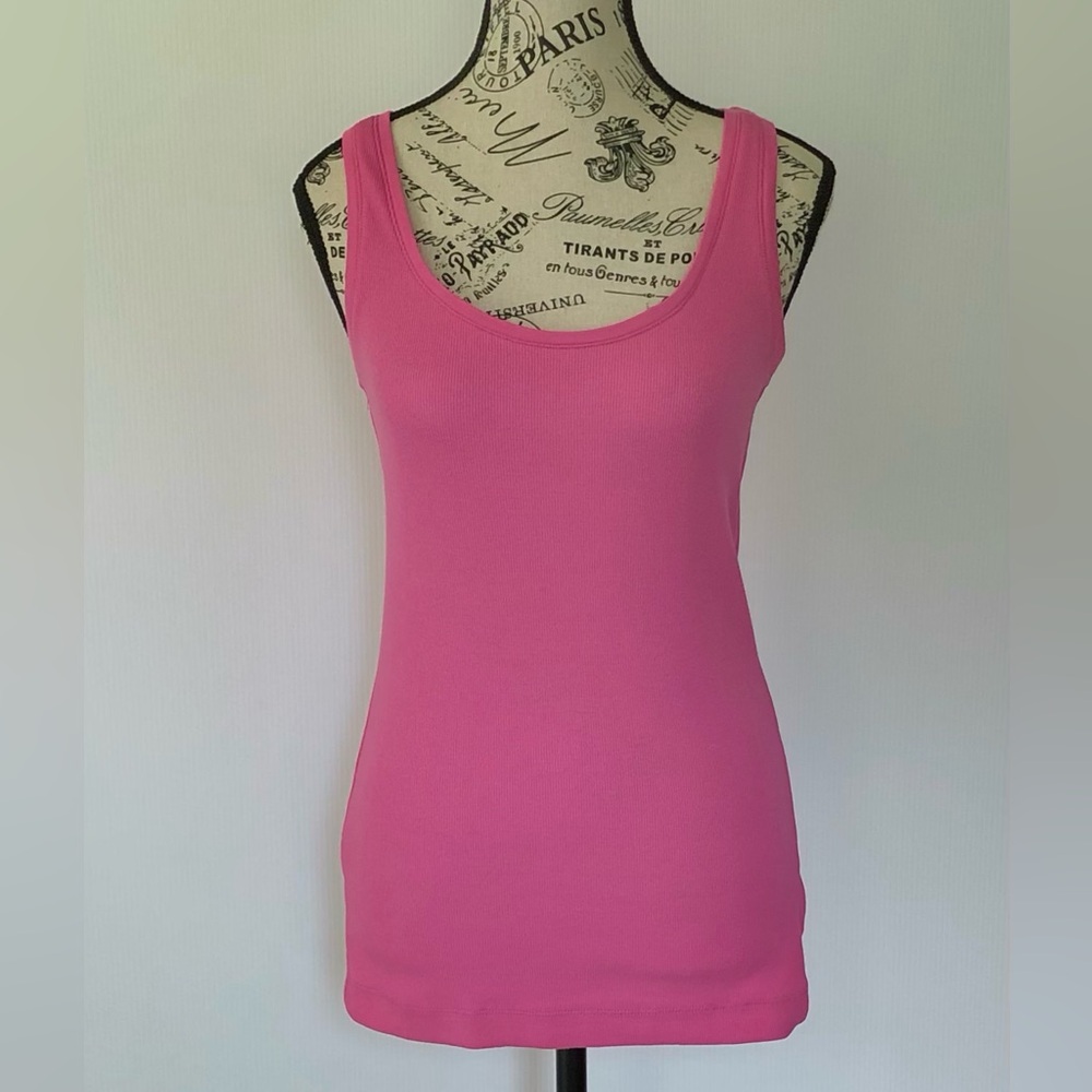 🌟2/$20🌟 Medium Pink Soft Ribbed Tank Top